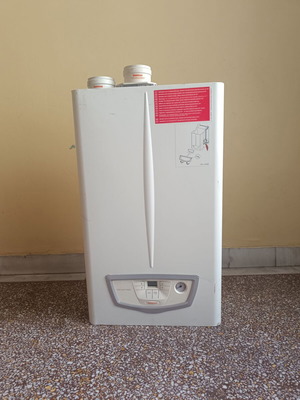 Immergas Eolo Mythos 24 2 Ε μεταχειρισμένο λέβητας με νέο δοχείο διαστολής