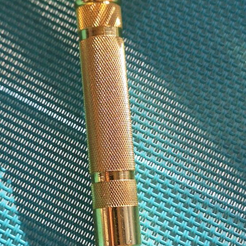 Gillete new short comb used, made in USA