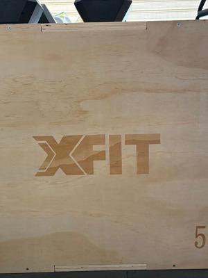 Super Power Box plyometric like new 50x60x70cm XFIT