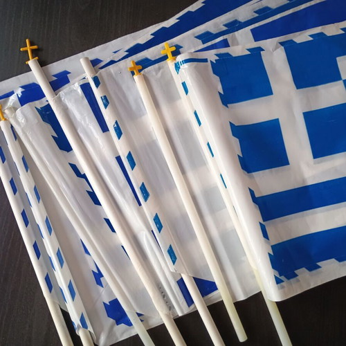 Plastic flags used, set of 7 Btg