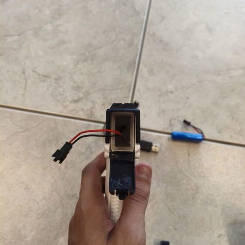 Electric Waterpistol with Rechargeable Battery and Two Magazines