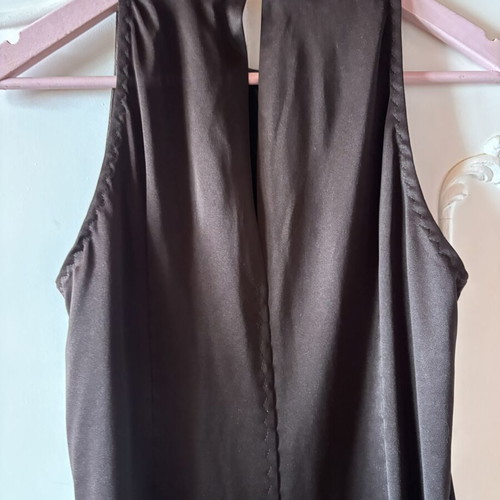 Brown dress used, elastic with lace hem, medium-large size
