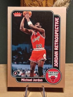 Michael Jordan 2008-09 Fleer Retrospective card like new