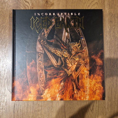 Iced Earth Incorruptible Deluxe Edition Artbook new, metal