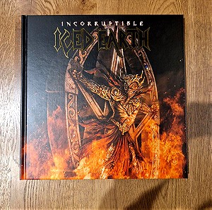 Iced Earth - Incorruptible, Artbook