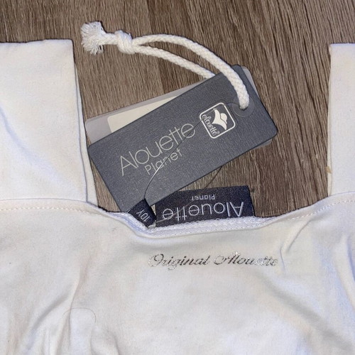 Alouette Planet white sleeveless top size 10 years new with beads