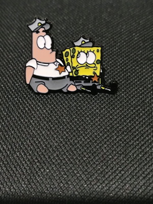 SpongeBob and Patrick Pin like new
