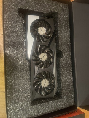 AMD Radeon RX 7600 κάρτα γραφικών καινούργια, ιδανική για Full HD gaming