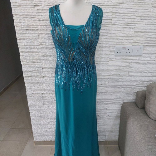 Tailored dress size M like new, green