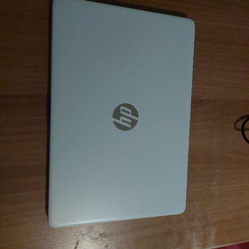 HP 14s-fq0003nv laptop like new, 4GB RAM, 128GB SSD, Windows