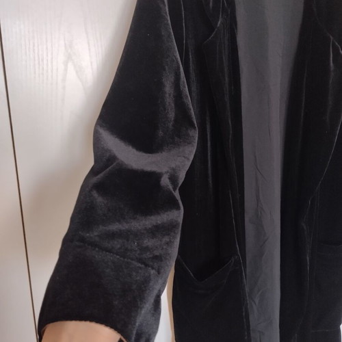 Velvet jacket like new with belt, small medium large