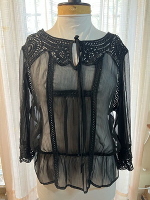 Black transparent blouse with lace large like new