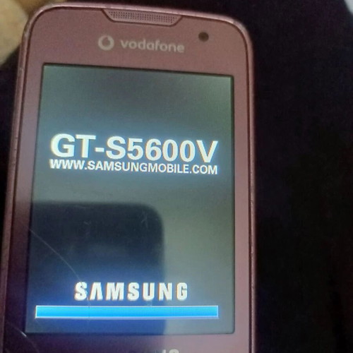 Samsung GT-S 5600V pink phone like new