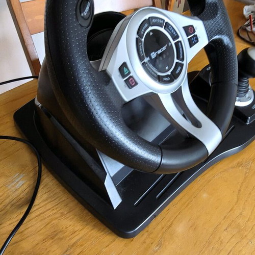 Tracer Roadster Steering Wheel with Gear Lever and Pedals like new