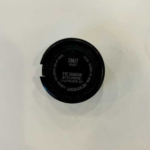 MAC Smut Velvet Eyeshadow like new without box