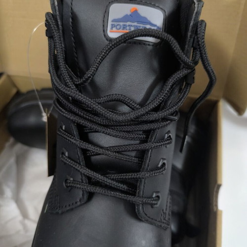 Portwest FD11 Foyle Safety Boots size 40 new black