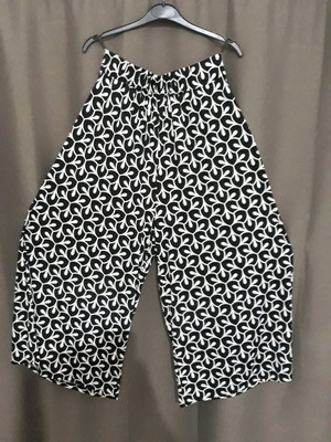 Γυναικεία παντελόνα Plus Size XXL-XXXL με λάστιχο, καινούργια, άσπρο μαύρο