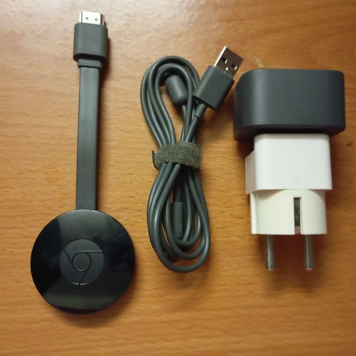 Google Chromecast used, good working condition