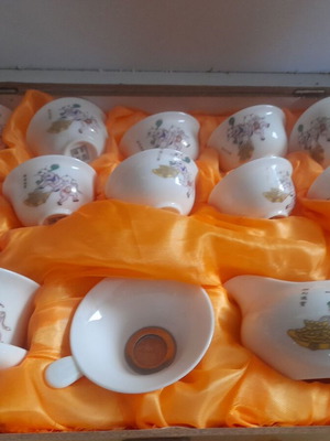 Chinese porcelain tea set, new