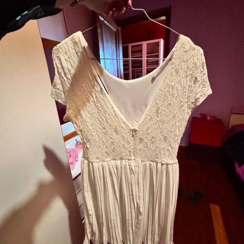 White dress with lace Angel Eye like new