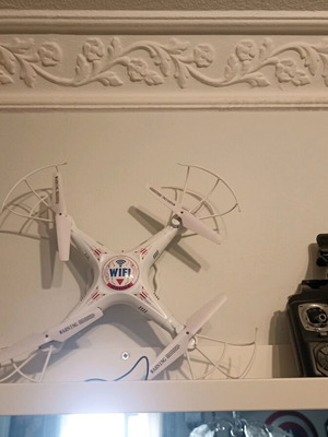 Drone like new with camera and remote control