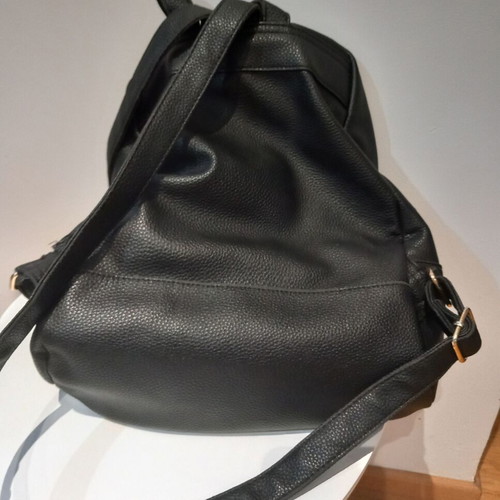 Valentino 1969 women's backpack used, black with broken zipper