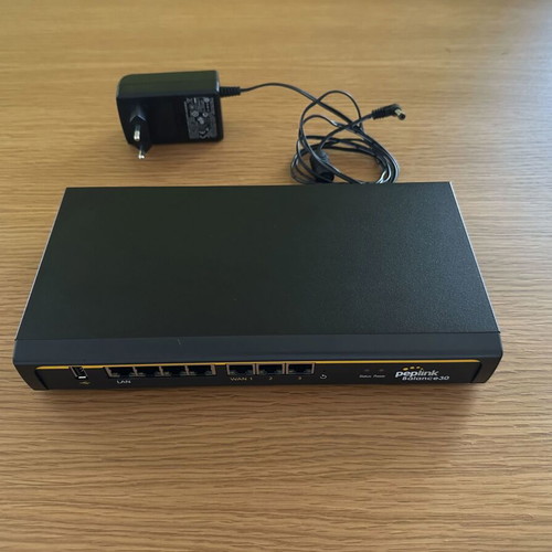 Peplink Balance 30 LTE used, professional multi WAN router balancer
