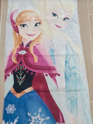 Πετσέτα θαλάσσης Disney Frozen με Έλσα και Άννα σαν καινούργιο