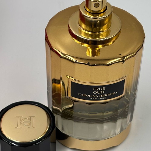 Carolina Herrera True Oud 100ml Eau de Parfum like new