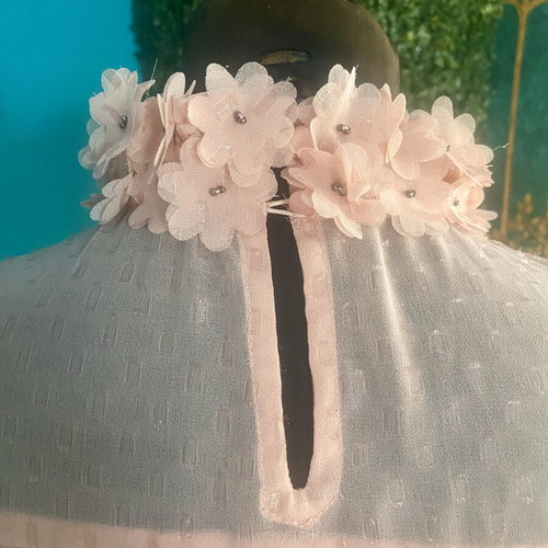 Salmon chiffon dress with 3D flowers