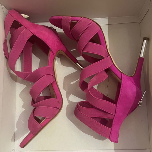 Jessica Simpson sandals new, size 36 1/2, pink