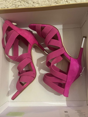 Jessica Simpson sandals new, size 36 1/2, pink
