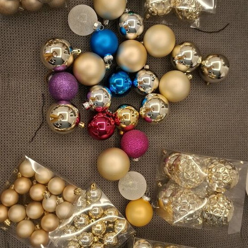 Christmas balls new, pack of 100, plastic and glass