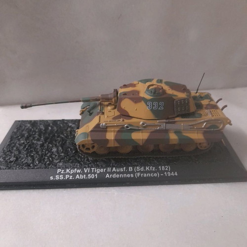 Tiger 1944 tank model used in excellent condition