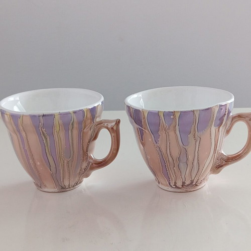Coffee cup set with saucers and sugar bowl like new