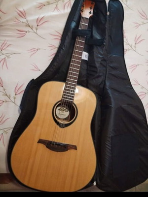 LAG Tramontane TD60DCE electroacoustic guitar with case