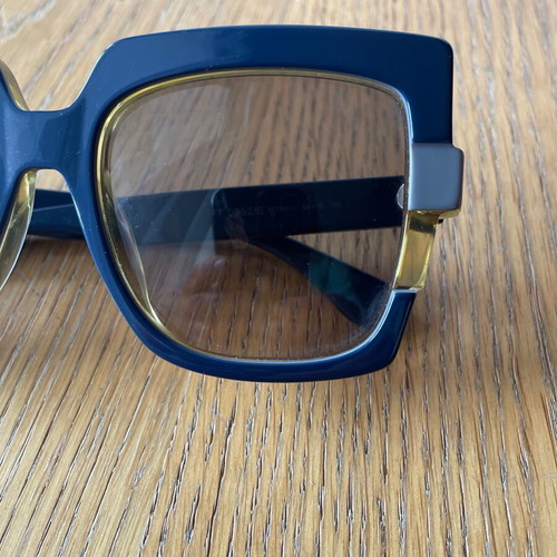 Fendi large sunglasses like new, beige and blue