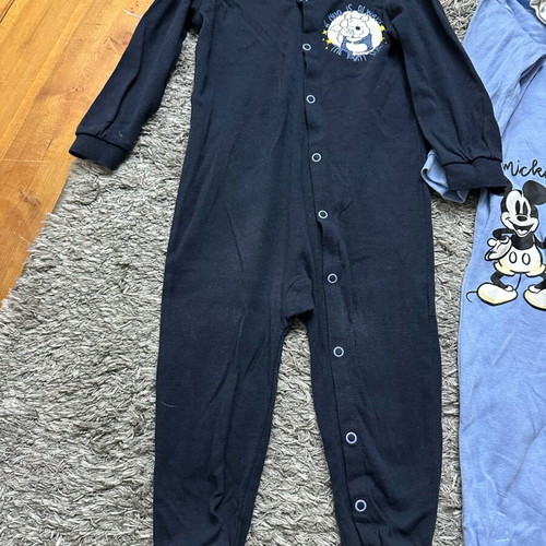 Disney baby sleepsuits size 12-18 months like new, set of 3