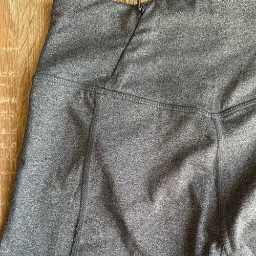 High-waisted leggings new gray with mesh details, size XS