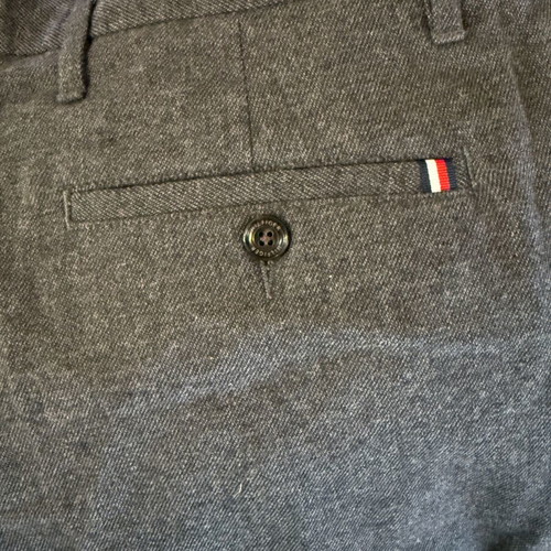 Tommy Hilfiger gray pants like new size M 32/34