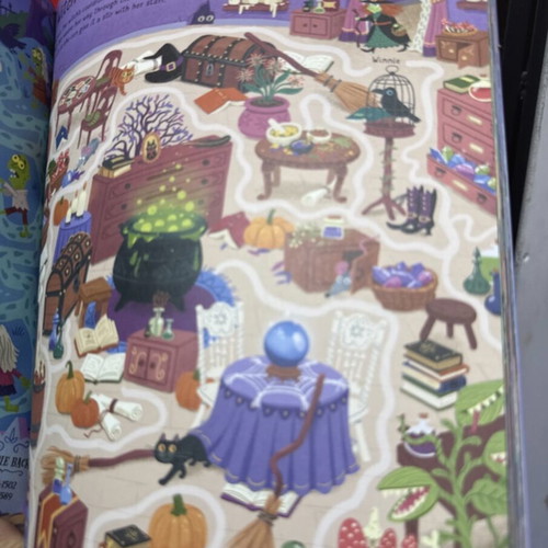 Halloween Mazes book by Usborne new
