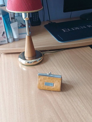 Domus leather coin purse like new brown