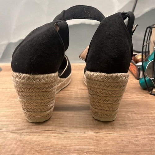 Black platform espadrille sandals new, size 37