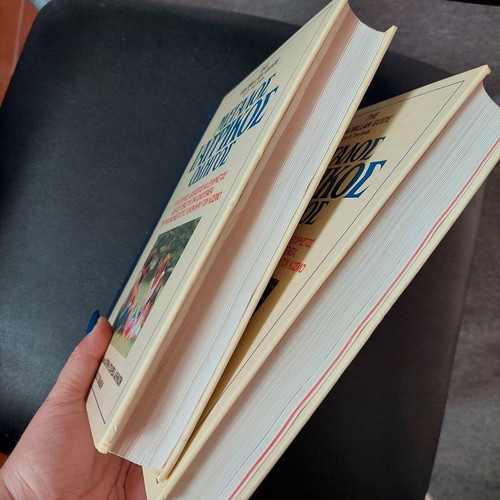 Large Medical Guide 2 volumes like new