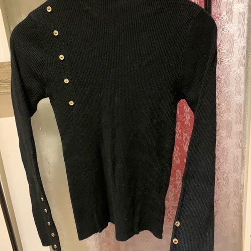 Black blouse thin and slim like new, size S