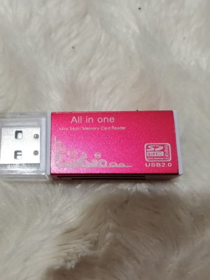 Mini Card Reader for SD and TF Cards like new