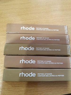 Rhode lip liner καινούργιο