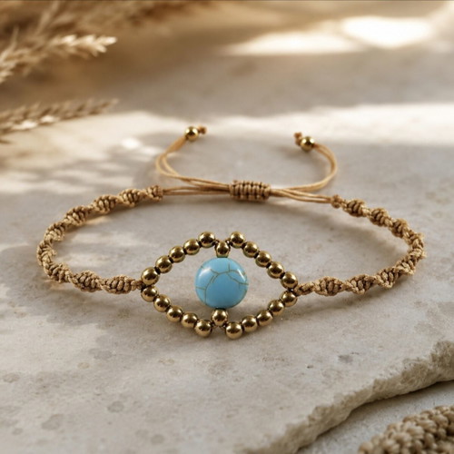 Handmade bracelet with turquoise stone and gold beads, new