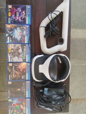 PlayStation VR Mega Pack like new with games and PS Aim Controller