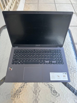 Asus 15.6" laptop used for repair or spare parts